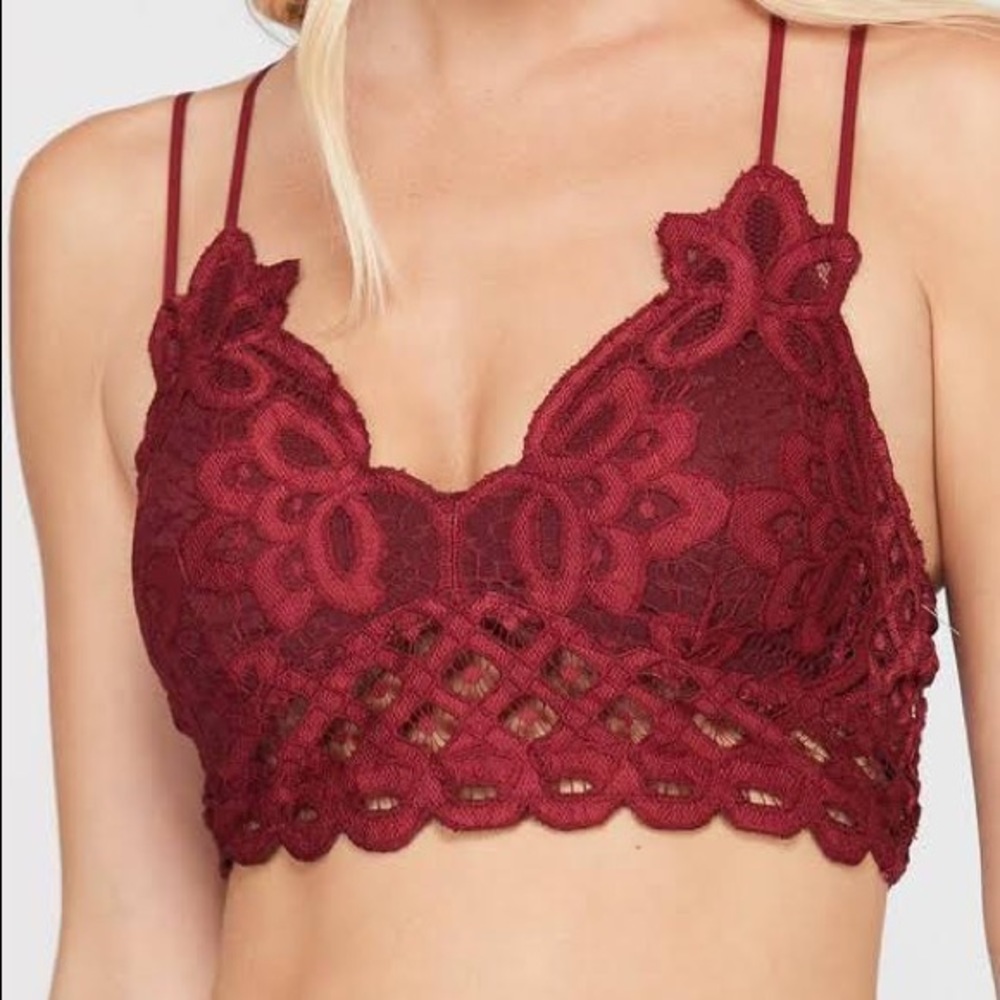 NWT Anemone Boho Double Strap Crochet Padded Bralette Crop Top